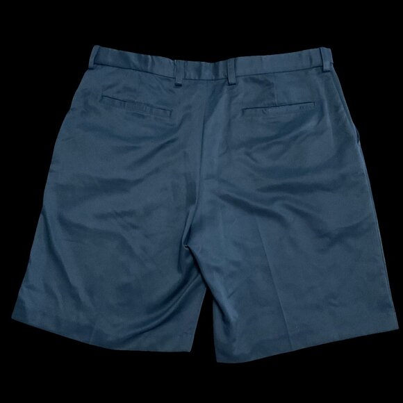 Black Golf Shorts - Picture 2 of 2